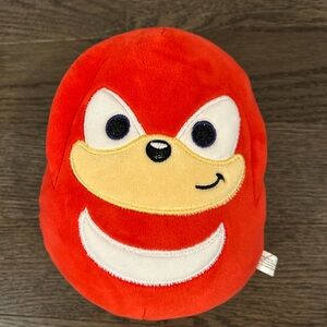 Sonic the Hedgehog Knuckles plush toy